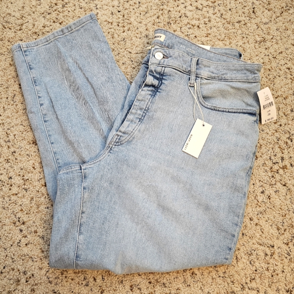 Warp + Weft Light Blue Distressed Cropped Denim Jeans - Plus Size 20 *NWT*